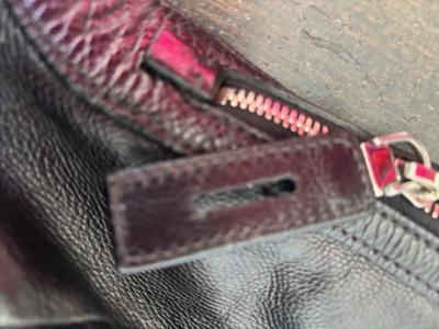 Bolso bandolera de piel PRADA