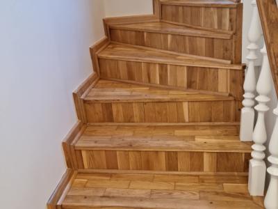 Reinigungs- und Reparaturdienste