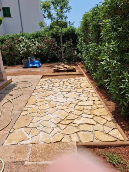 Reinigungs- und Reparaturdienste