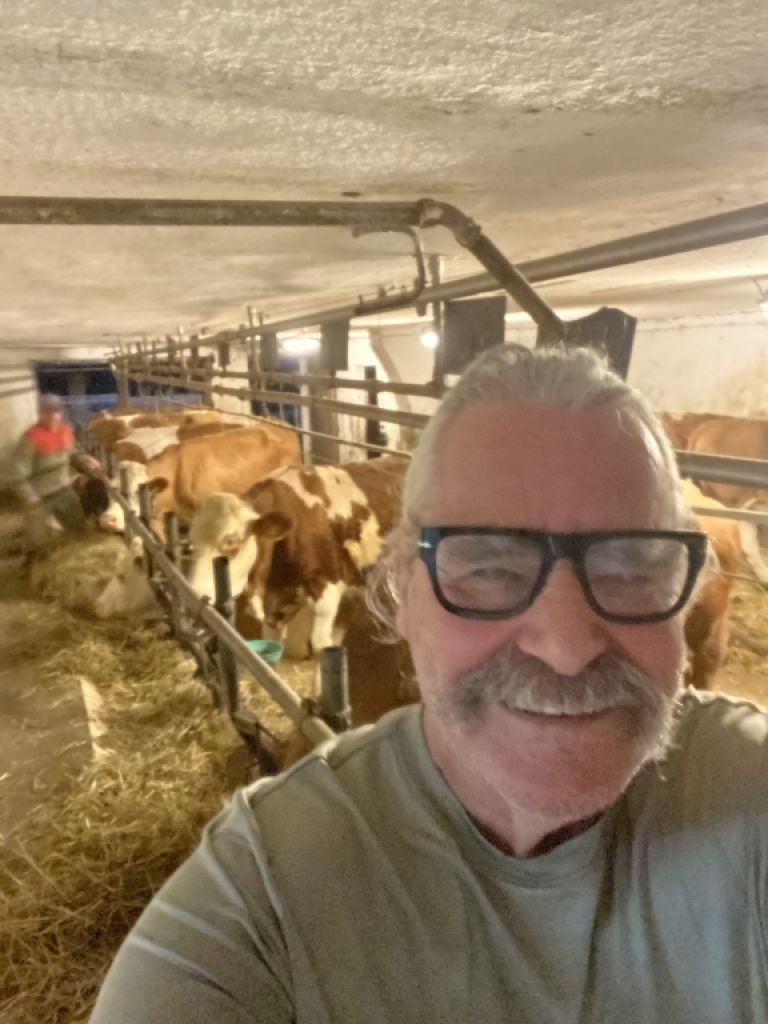 Rentner bietet seine Arbeitskraft sucht Zimmer