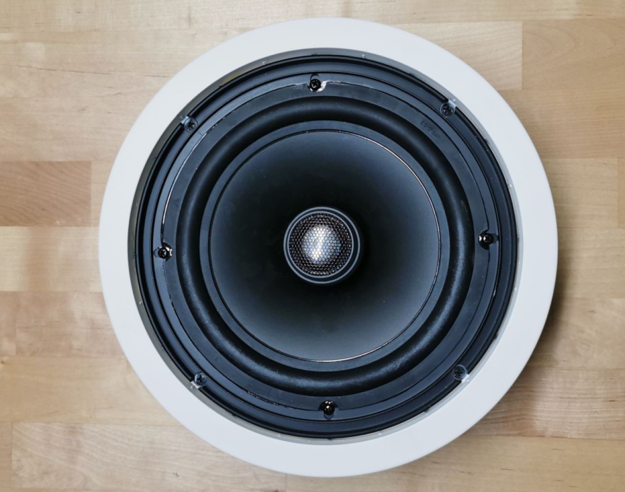 Revox, altavoz integrado