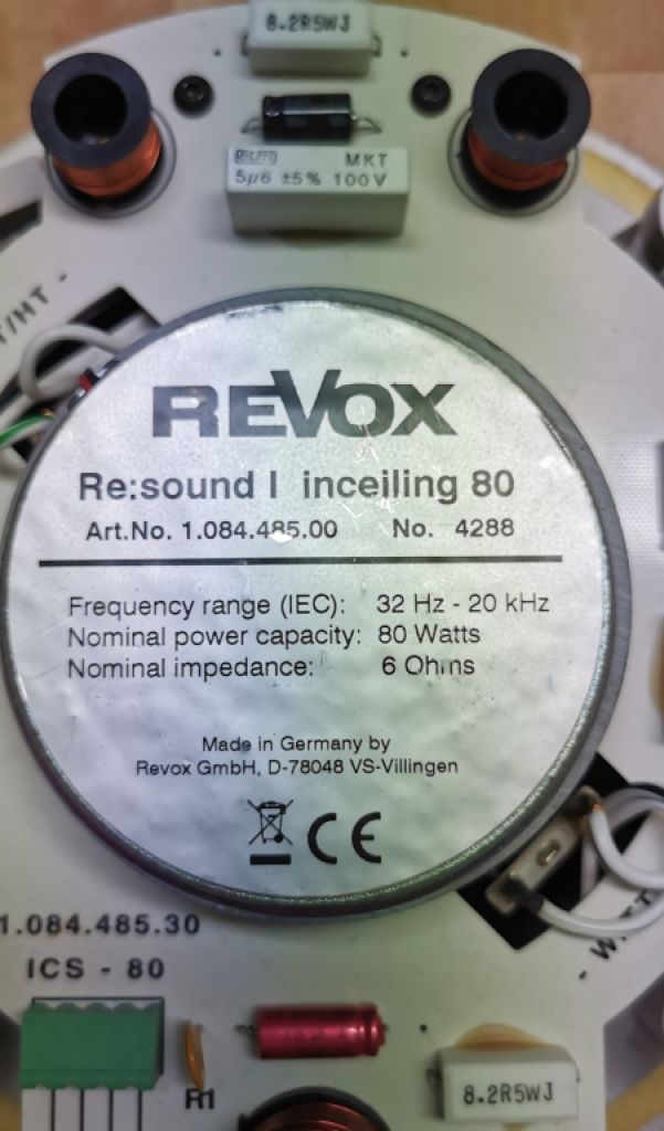 Revox, altavoz integrado