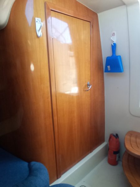 Rio 750 Daycruiser 2x 137PS Motorboot mit 2 Schlafplätze