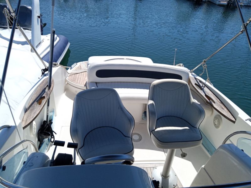 Rio 750 Daycruiser 2x 137PS Motorboot mit 2 Schlafplätze