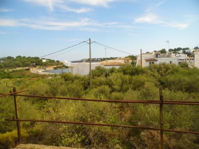 Rohbauchalet zur Vollendung mit Projekt und Teilmeerblick in Porto Petro-- CH 03