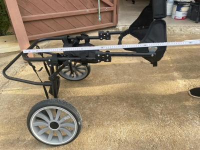 Wheelchair for large dogs