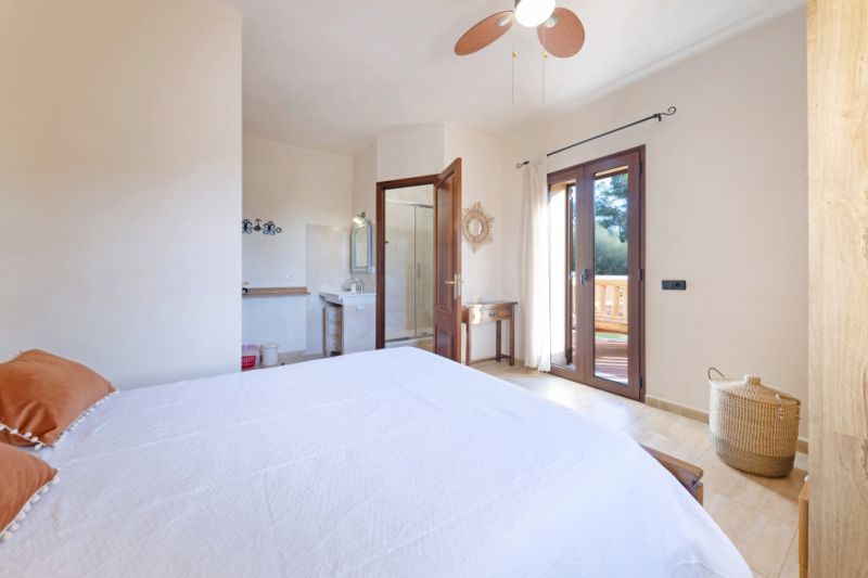 Rustikale Immobilie zum Verkauf in Portocolom -Ref. Baes-2021