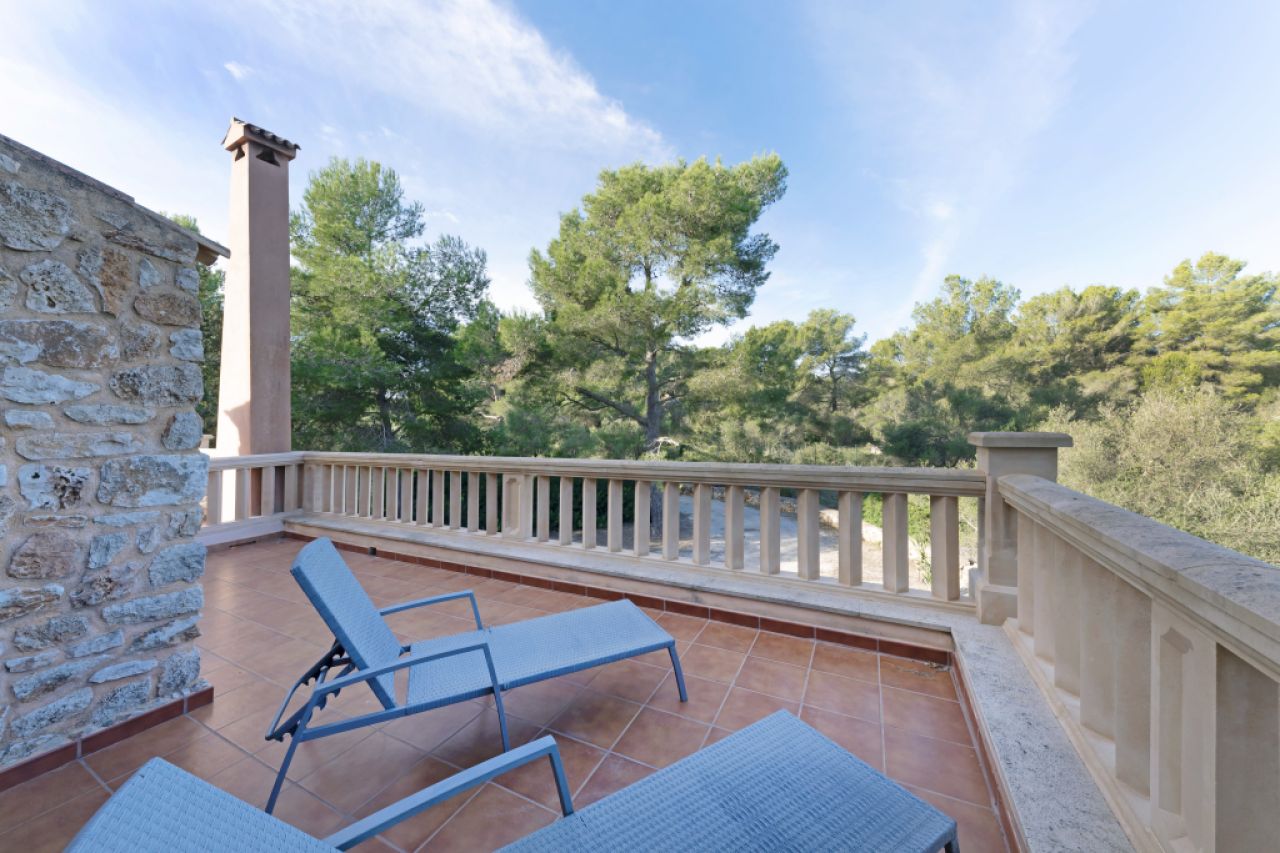 Rustikale Immobilie zum Verkauf in Portocolom -Ref. Baes-2021