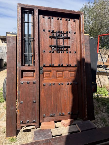 Puerta rústica