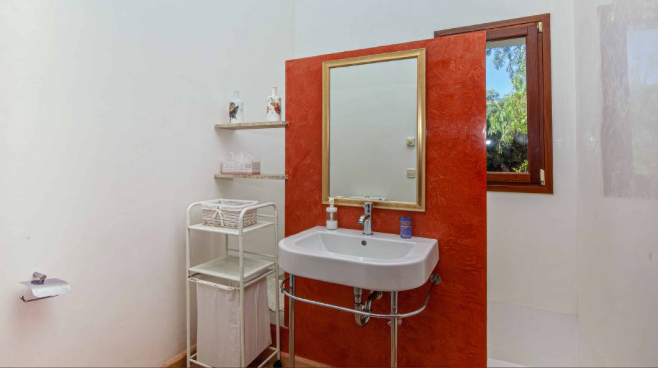 Rustikales Anwesen zu verkaufen in calle Disseminatado Poligono 9-Ref. Baes-2013