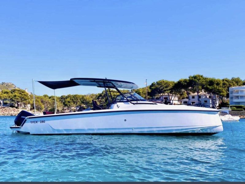RYCK 280 – Potencia, estilo y diversión en el mar!