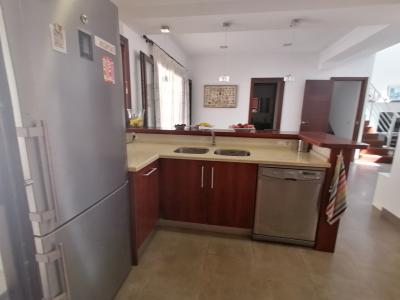 Temporada: Chalet de 2 plantas con piscina y calefacción central de gasoil en Son Bielo - Sa Ràpita 