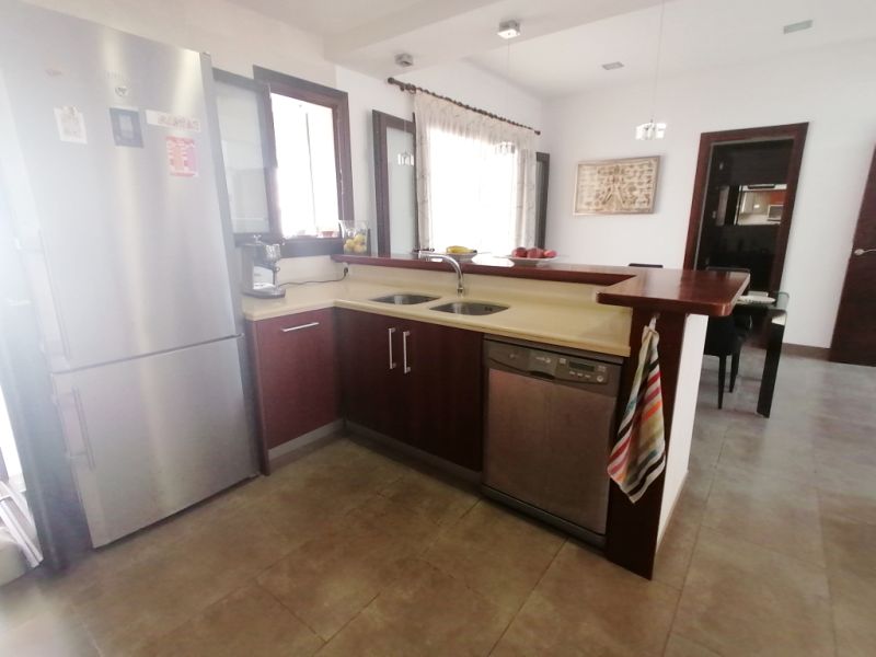 Temporada: Chalet de 2 plantas con piscina y calefacción central de gasoil en Son Bielo - Sa Ràpita 