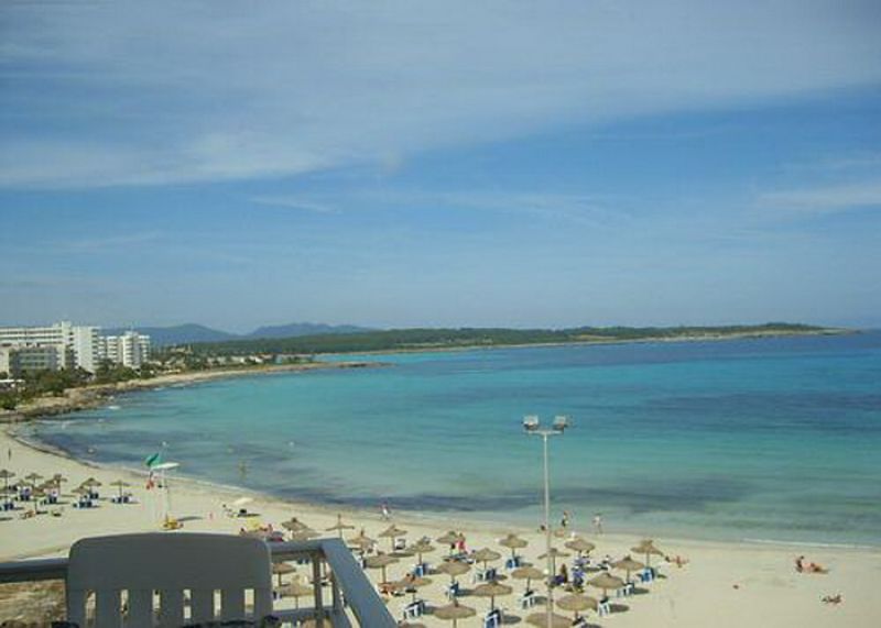 SAISON 26 /27: Apartment mit Meerblick in 1. Linie der Bucht von S Illot - - AP 46