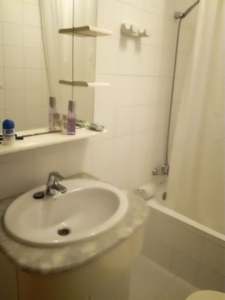 SEASON from SEPT 26 : Ground floor apartment with fireplace, pool and sea view in Porto Colom -- AP 