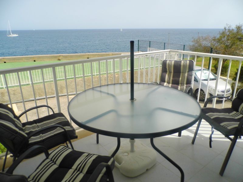 SEASON from SEPT 26 : Ground floor apartment with fireplace, pool and sea view in Porto Colom -- AP 