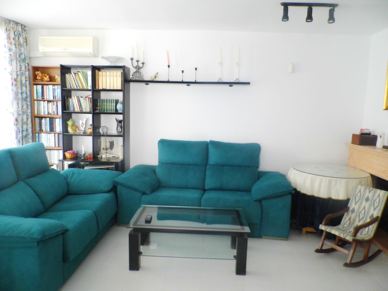 SEASON from SEPT 26 : Ground floor apartment with fireplace, pool and sea view in Porto Colom -- AP 