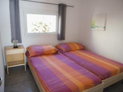 SEASON: Apartment in 1. Line of the beach and coast of Colonia St Jordi-- AP 08 T