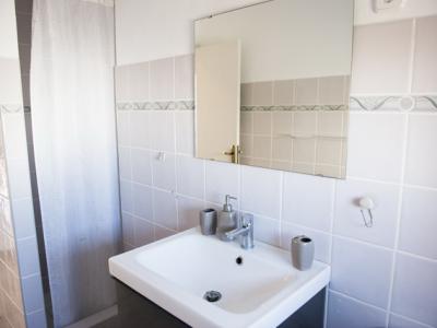 SEASON: Apartment in 1. Line of the beach and coast of Colonia St Jordi-- AP 08 T