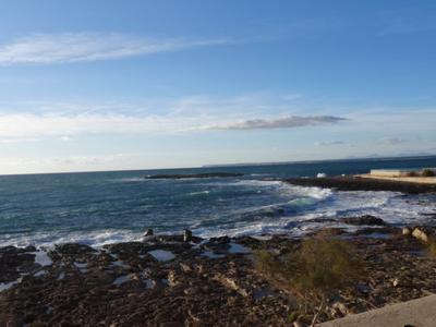 SEASON: Apartment in 1. Line of the beach and coast of Colonia St Jordi-- AP 08 T