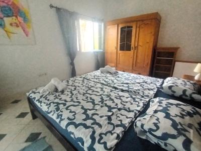 Saison: Chalet mit Fussbodenheizung, Garten und Pool in Cala LLombards -- CH 07 T