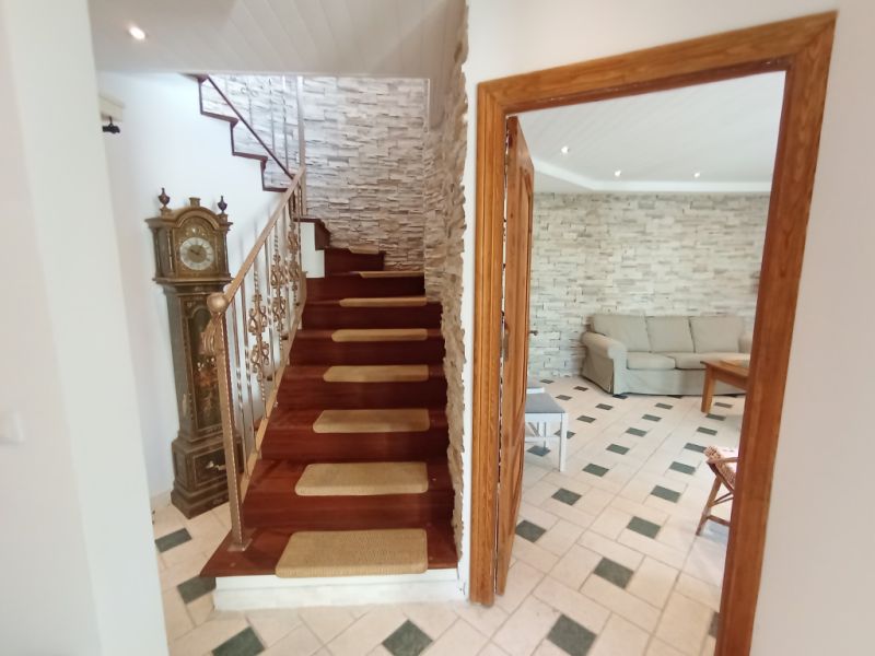 Saison: Chalet mit Fussbodenheizung, Garten und Pool in Cala LLombards -- CH 07 T