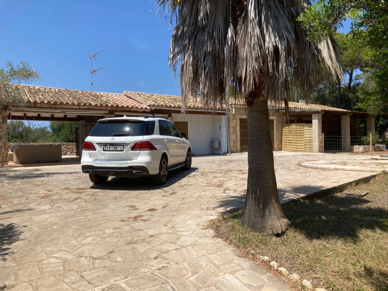 SAISON: Chalet mit Garten an der Cala Mondrago - Santanyi -- CH 78