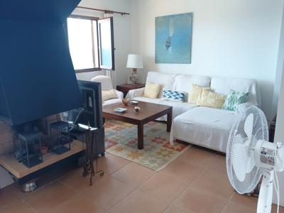 TEMPORADA: Dúplex - Apartamento en 1. Línea de la costa de Cala Murada -- AP 08 T