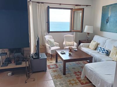 TEMPORADA: Dúplex - Apartamento en 1. Línea de la costa de Cala Murada -- AP 08 T