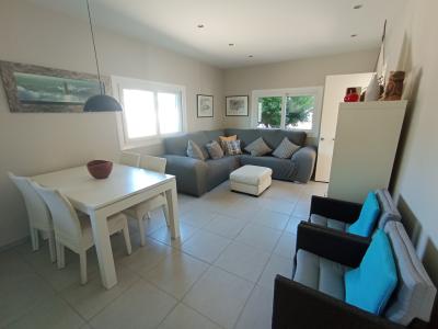 SAISON: Ebenerdiges Chalet mit Fussbodenheizung an der Küste von Sa Rapita --- CH 19 T