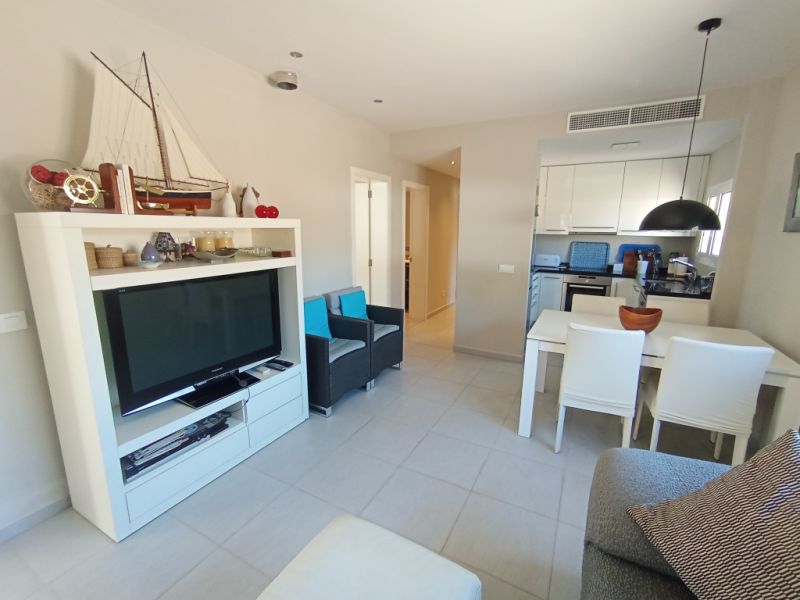 SAISON: Ebenerdiges Chalet mit Fussbodenheizung an der Küste von Sa Rapita --- CH 19 T