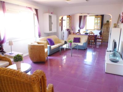 SAISON: Ebenerdiges Chalet mit Garten und Kamin am S Amarrador -- Santanyi -- CH 139 T