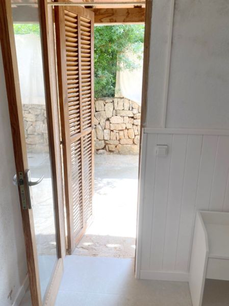SAISON: Ebenerdiges Chalet mit kleinem Pool und Garten an der Cala Mondrago - Santanyi -- CH 78 T