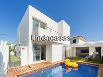 SAISON: Exklusives 2 Etagenchalet mit Pool in ruhiger Lage von Sa Rapita -- CH 77 T