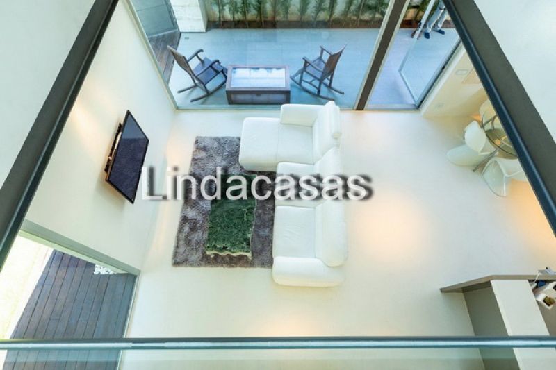 SAISON: Exklusives 2 Etagenchalet mit Pool in ruhiger Lage von Sa Rapita -- CH 77 T