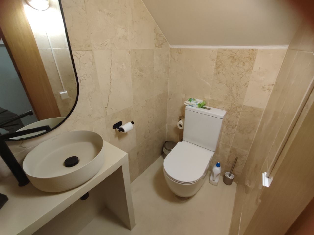 SEASON: Modern Ground-Floor Apartment without Terrace in the Center of Felanitx --- AP 26 T