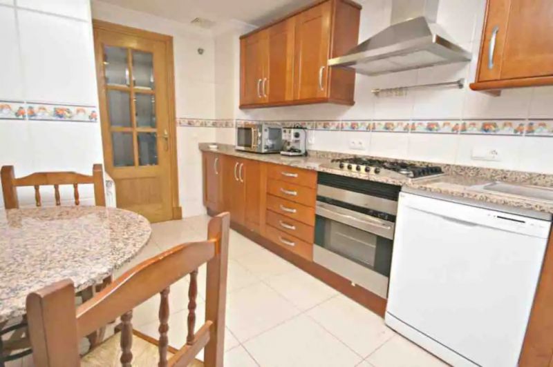 SAISON: Modernes und grosses Apartment im Zentrum von Palma -- AP 11 T CM