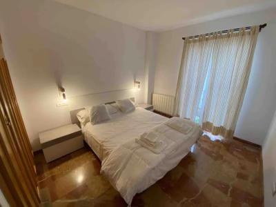 SAISON: Modernes und grosses Apartment im Zentrum von Palma -- AP 11 T CM