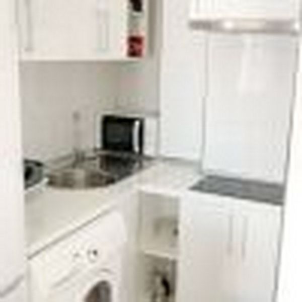 TEMPORADA: Lindo apartamento con piscina comunitaria en 1 línea de los acantilados de Cala Major - P