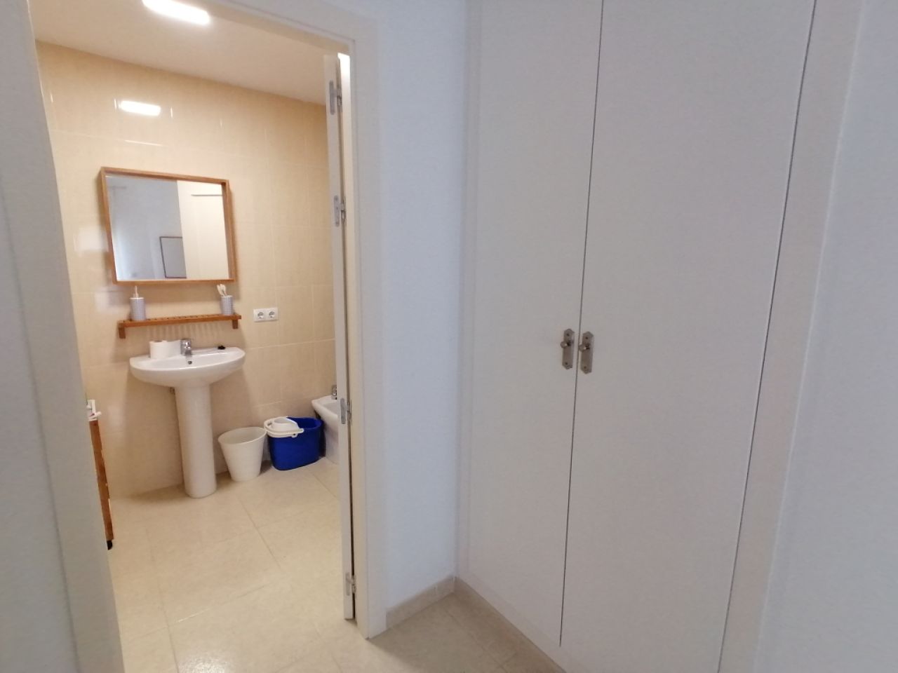 Saison: Parterreapartment mit 2 Terrassen und AC in Colonia St Jordi --- AP 24 T