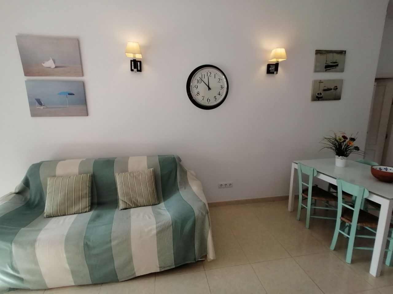 Saison: Parterreapartment mit 2 Terrassen und AC in Colonia St Jordi --- AP 24 T
