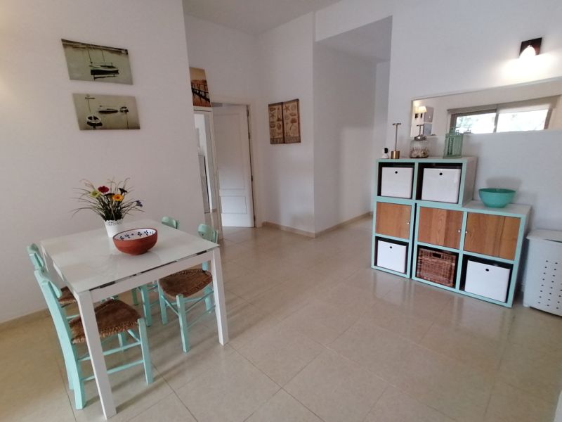 Saison: Parterreapartment mit 2 Terrassen und AC in Colonia St Jordi --- AP 24 T