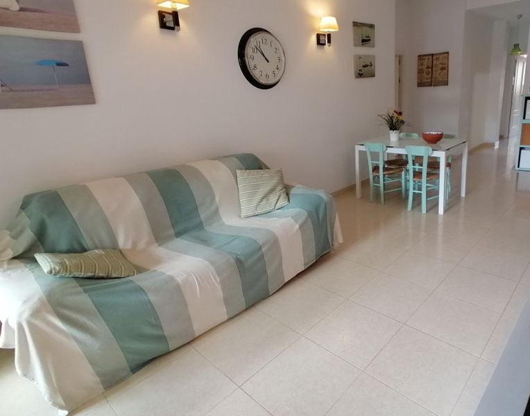 Saison: Parterreapartment mit 2 Terrassen und AC in Hafennähe - Colonia St Jordi -- AP 24 T