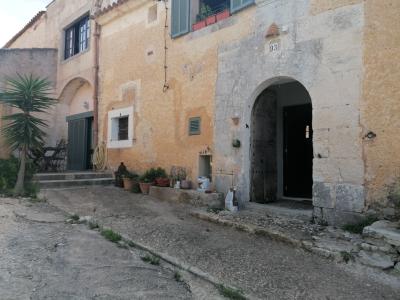 Temporada: Apartamento en planta baja con calefacción central de gasóleo, terraza en el campo cerca de Cas Concos -- AP 62 T