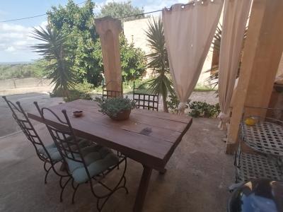 Temporada: Apartamento en planta baja con calefacción central de gasóleo, terraza en el campo cerca de Cas Concos -- AP 62 T