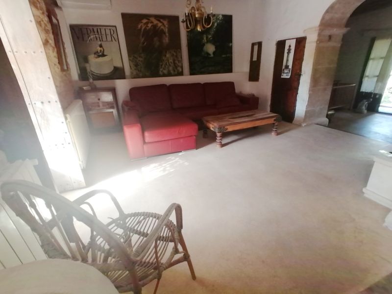 Temporada: Apartamento en planta baja con calefacción central de gasóleo, terraza en el campo cerca de Cas Concos -- AP 62 T