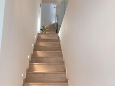 TEMPORADA: Hermoso apartamento dúplex con aire acondicionado central y vista al mar en Porto Colom -