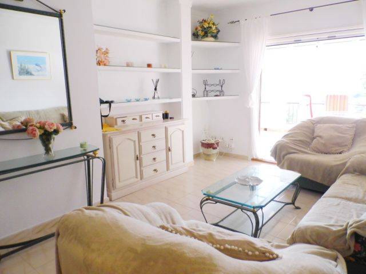 SAISON: Schönes Apartment mit Pool in 1. Linie der Küste von Cala Dor  - AP 132