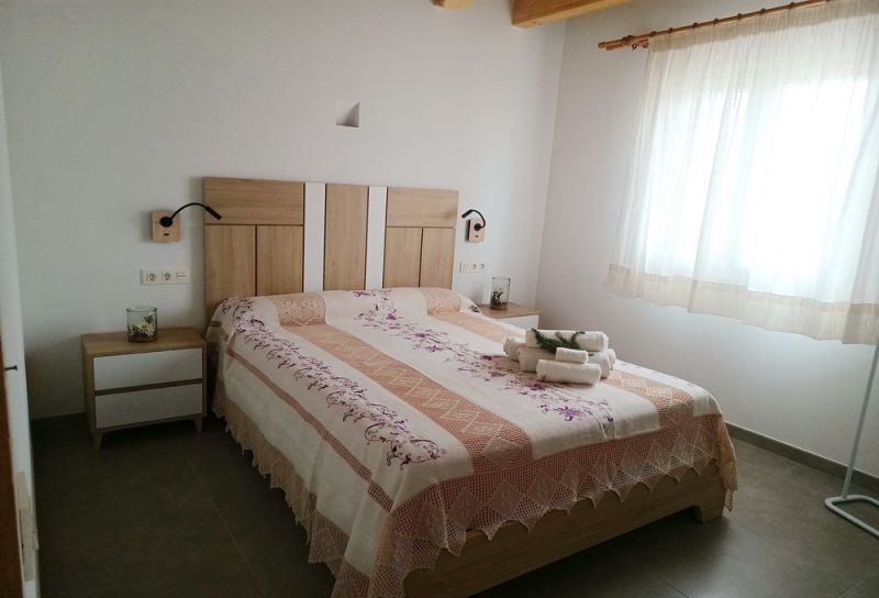 Saison: Schönes Reihenhaus mit viel Komfort und Terrassen in S Illot -- RH 13 T