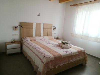 Saison: Schönes Reihenhaus mit viel Komfort und Terrassen in S Illot -- RH 13 T